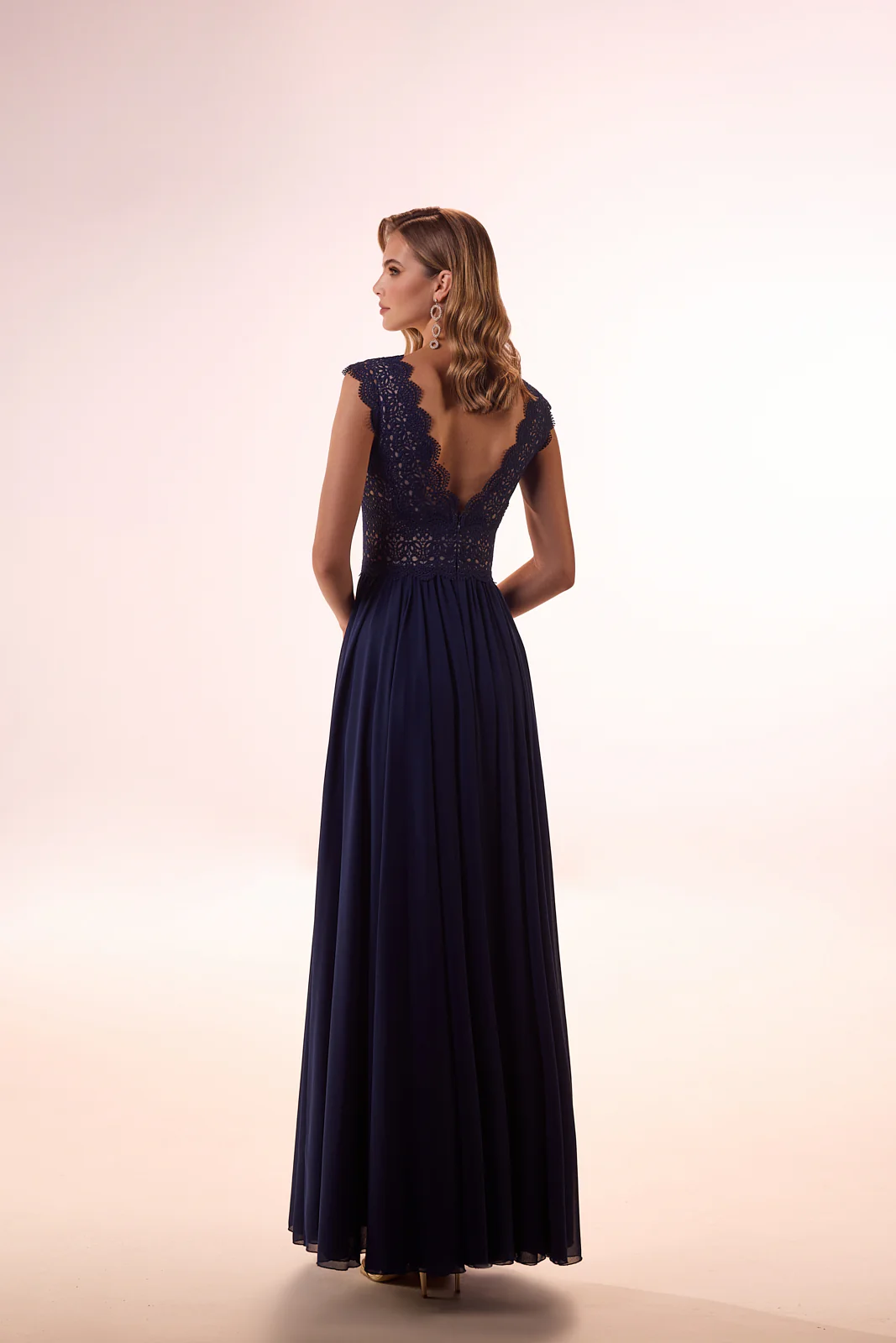 Lidia Navy - Image 4